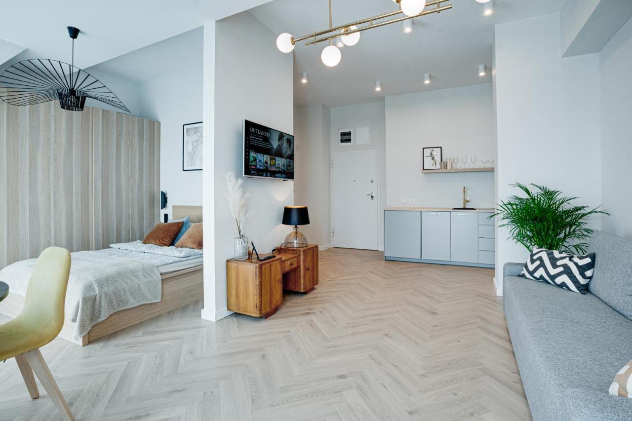 Apartament W Sercu Wroclawia, Garaz, 5Min Do Rynku Buitenkant foto