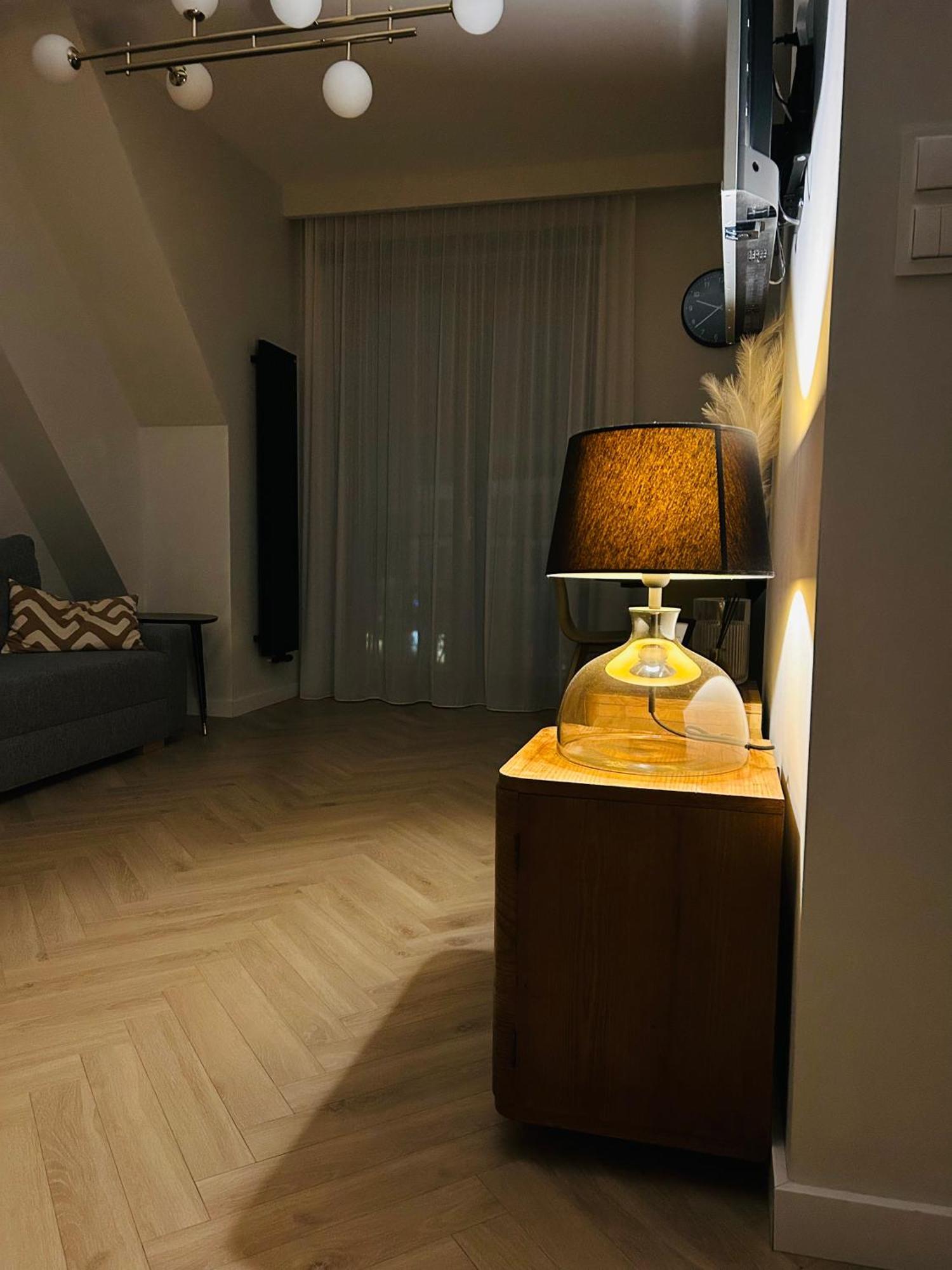 Apartament W Sercu Wroclawia, Garaz, 5Min Do Rynku Buitenkant foto