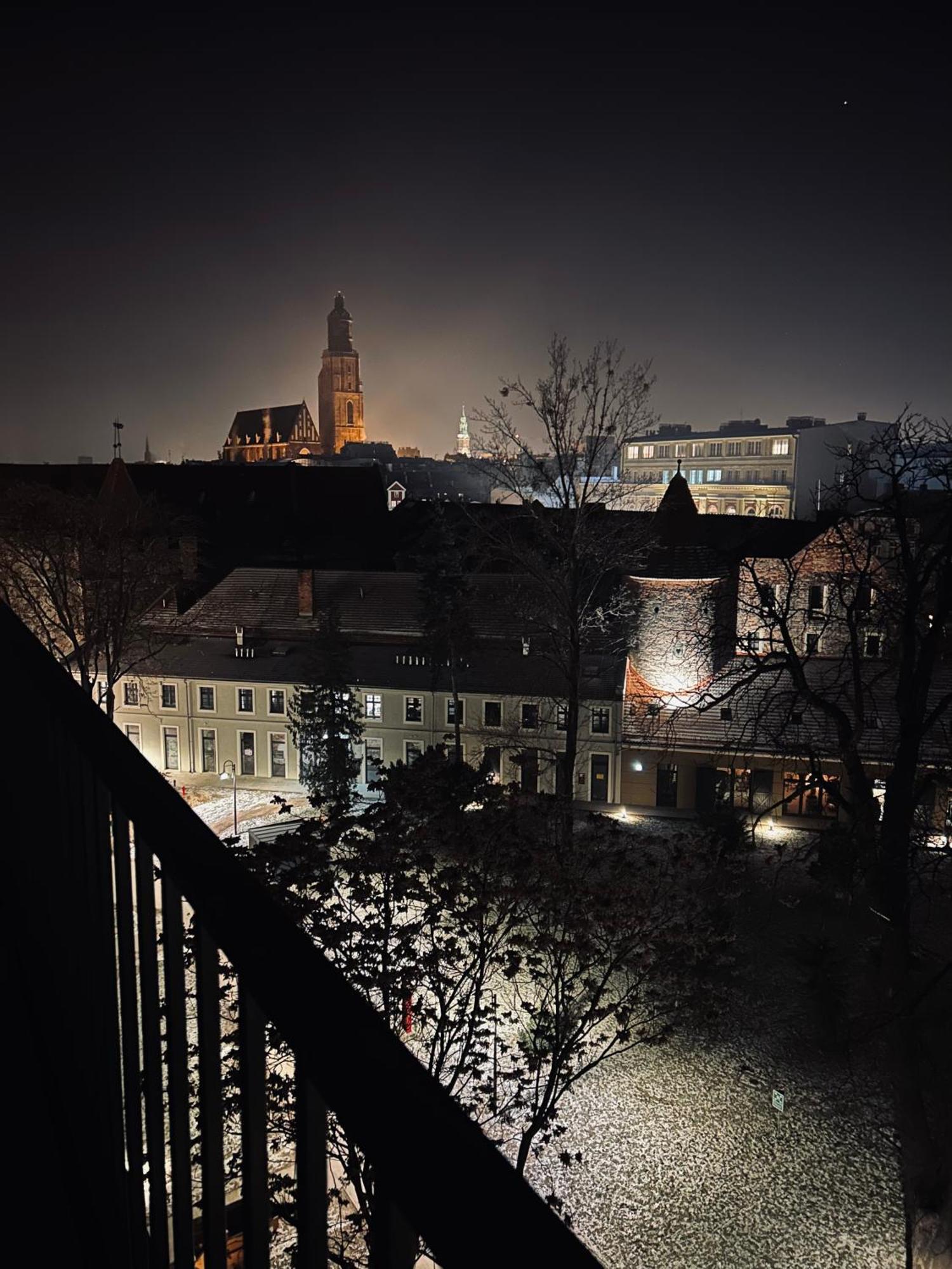 Apartament W Sercu Wroclawia, Garaz, 5Min Do Rynku Buitenkant foto